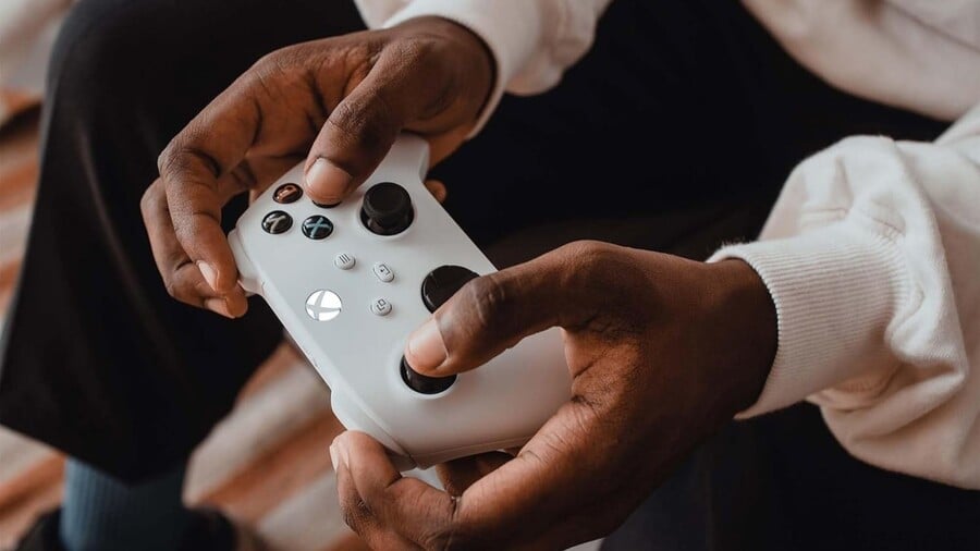 Xbox Network Issue Causes ‘You Need To Be Online’ Error Message For Some Players