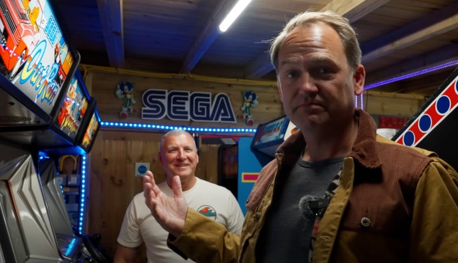 Can Top Gear’s Former Stig Beat The (Unofficial) OutRun World Record?
