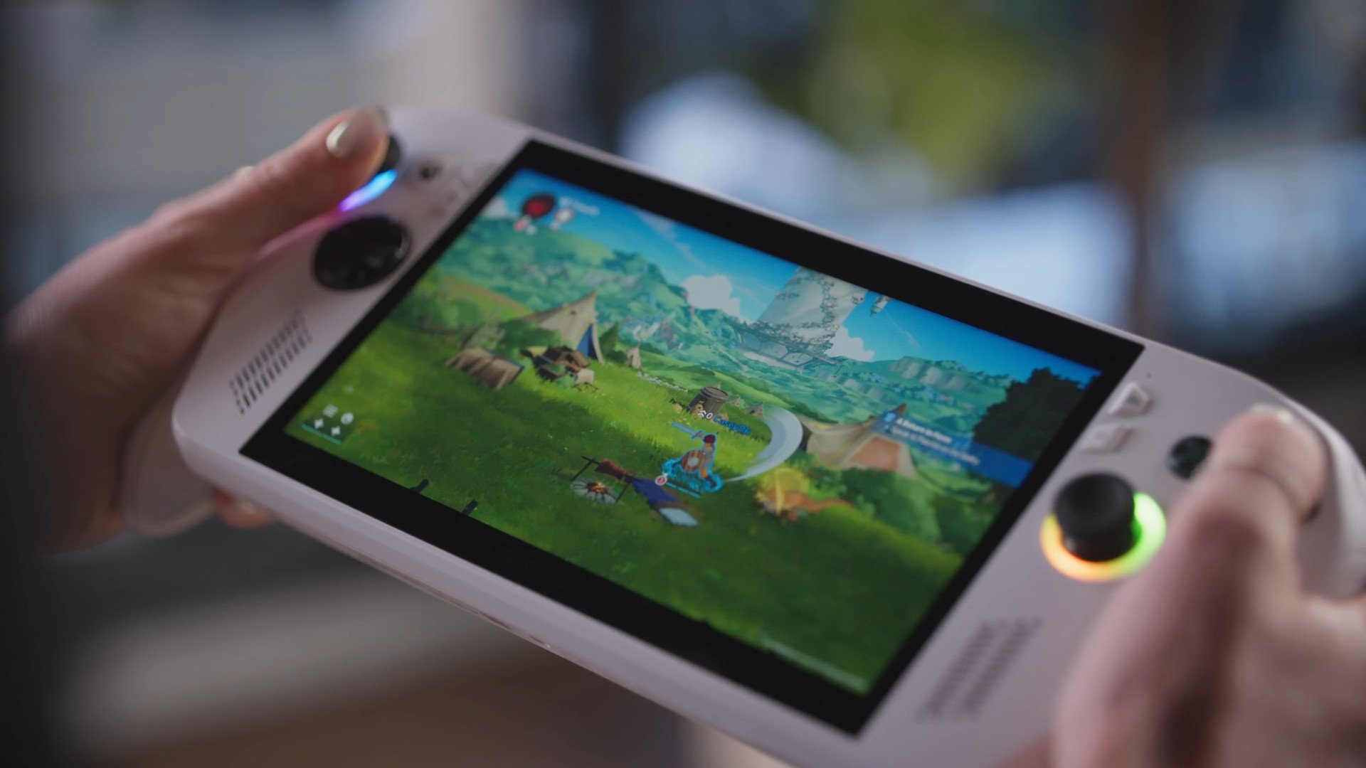 ASUS Explains Why The ROG Xbox Ally Doesn’t Have An OLED Screen