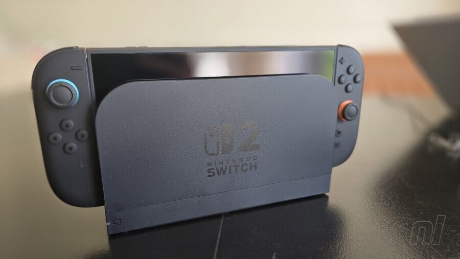 Random: Transferring Pics From Switch 2 To PC Via USB-C Only Works Via The Bottom Slot