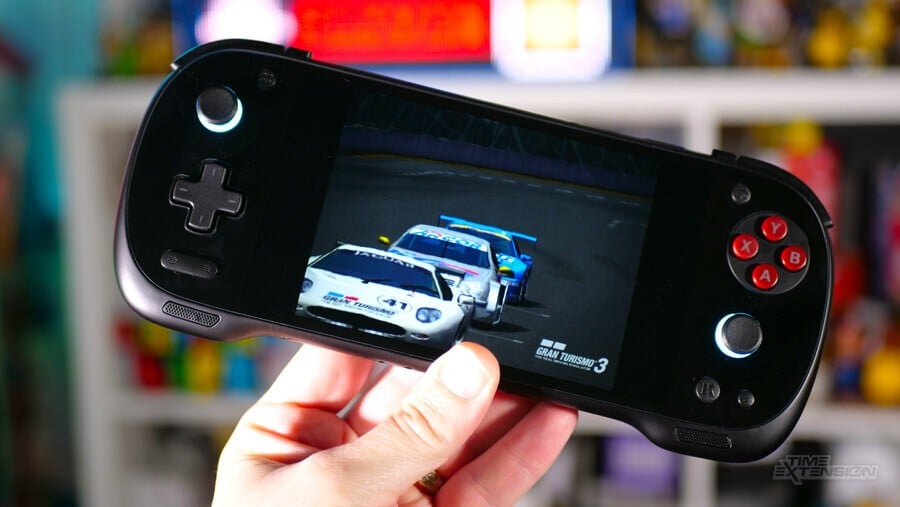 Review: KONKR Pocket Fit – Like A Portable PS2, But Even Better
