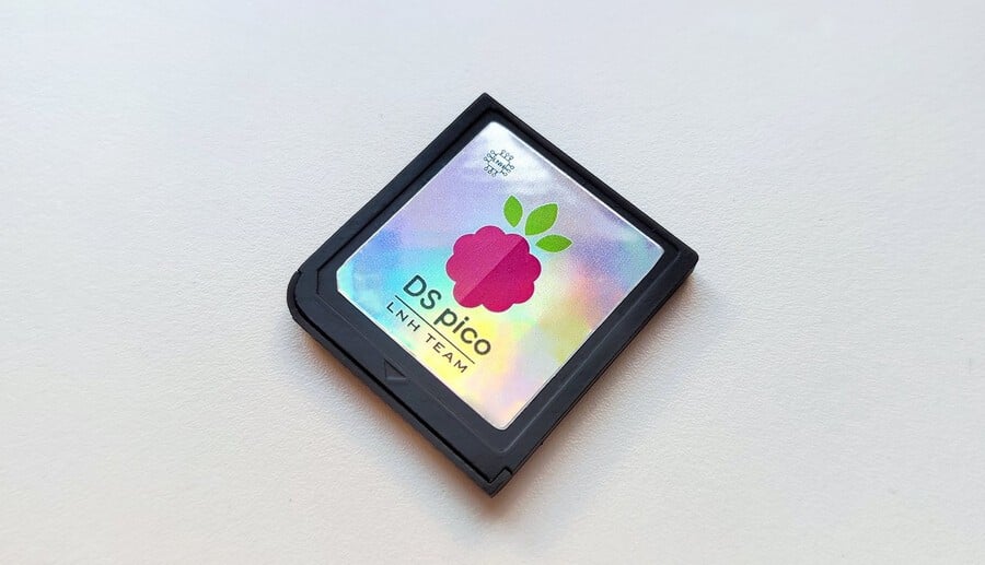 DSpico Is The World’s First Open-Source Nintendo DS Flash Cart