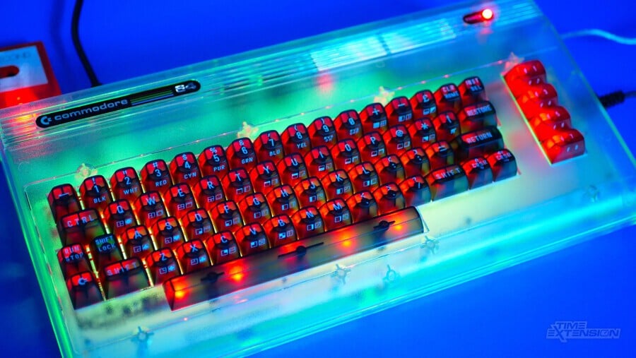 “Flex Is In Spec, Buckling Is Not” – Commodore Addresses Quality Control Concerns With Its C64 Ultimate